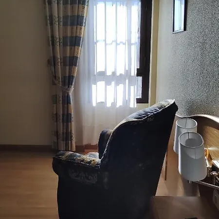 Ria De Vigo Tierra De Campos Hotel