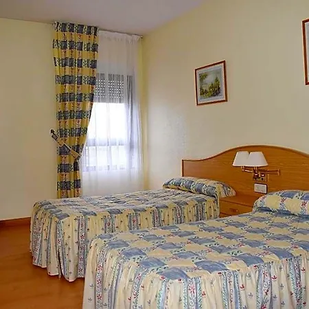 Ria De Vigo Tierra De Campos Hotel